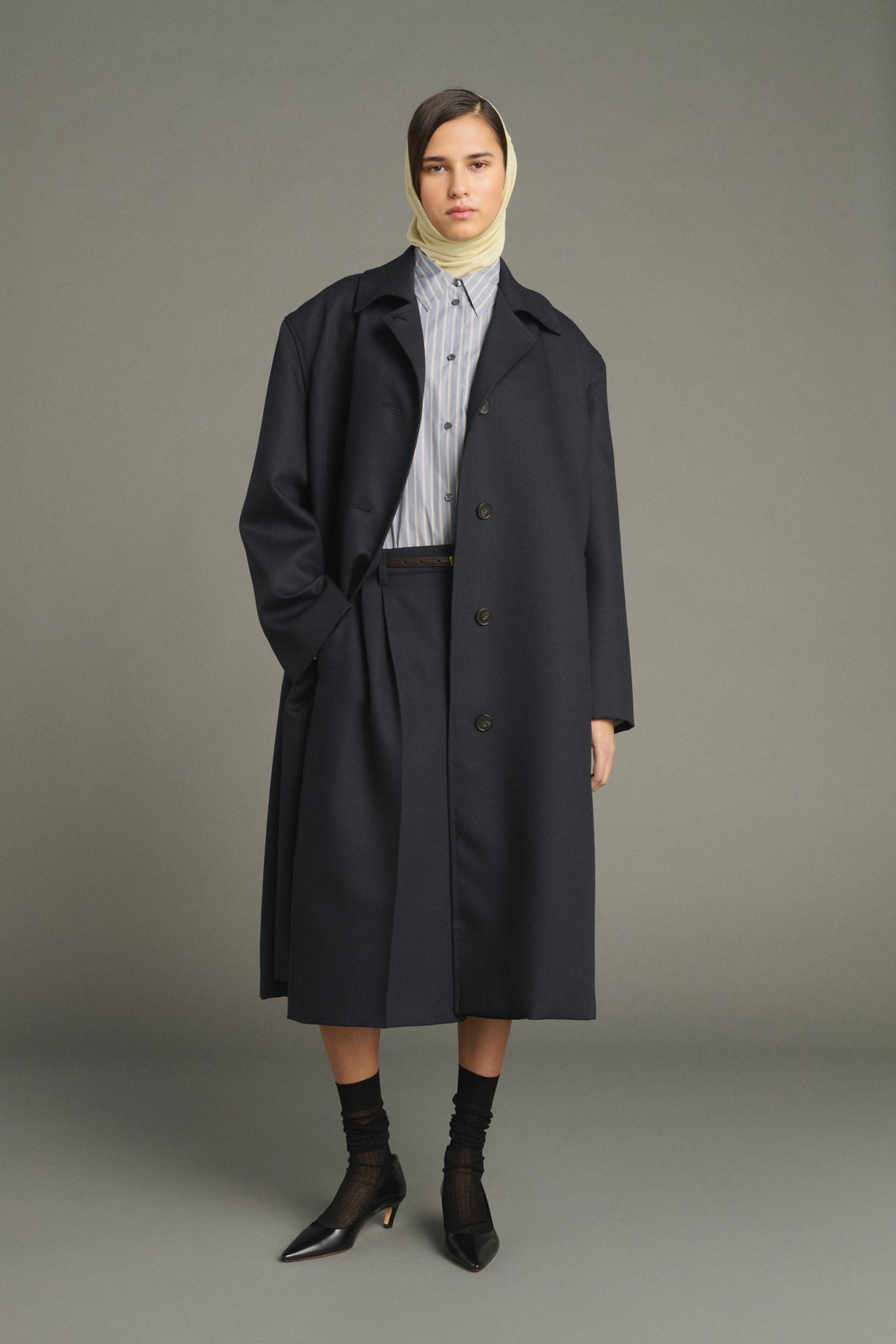 Bermuda Jude – Deep Navy – Wolle – Damen vue 3