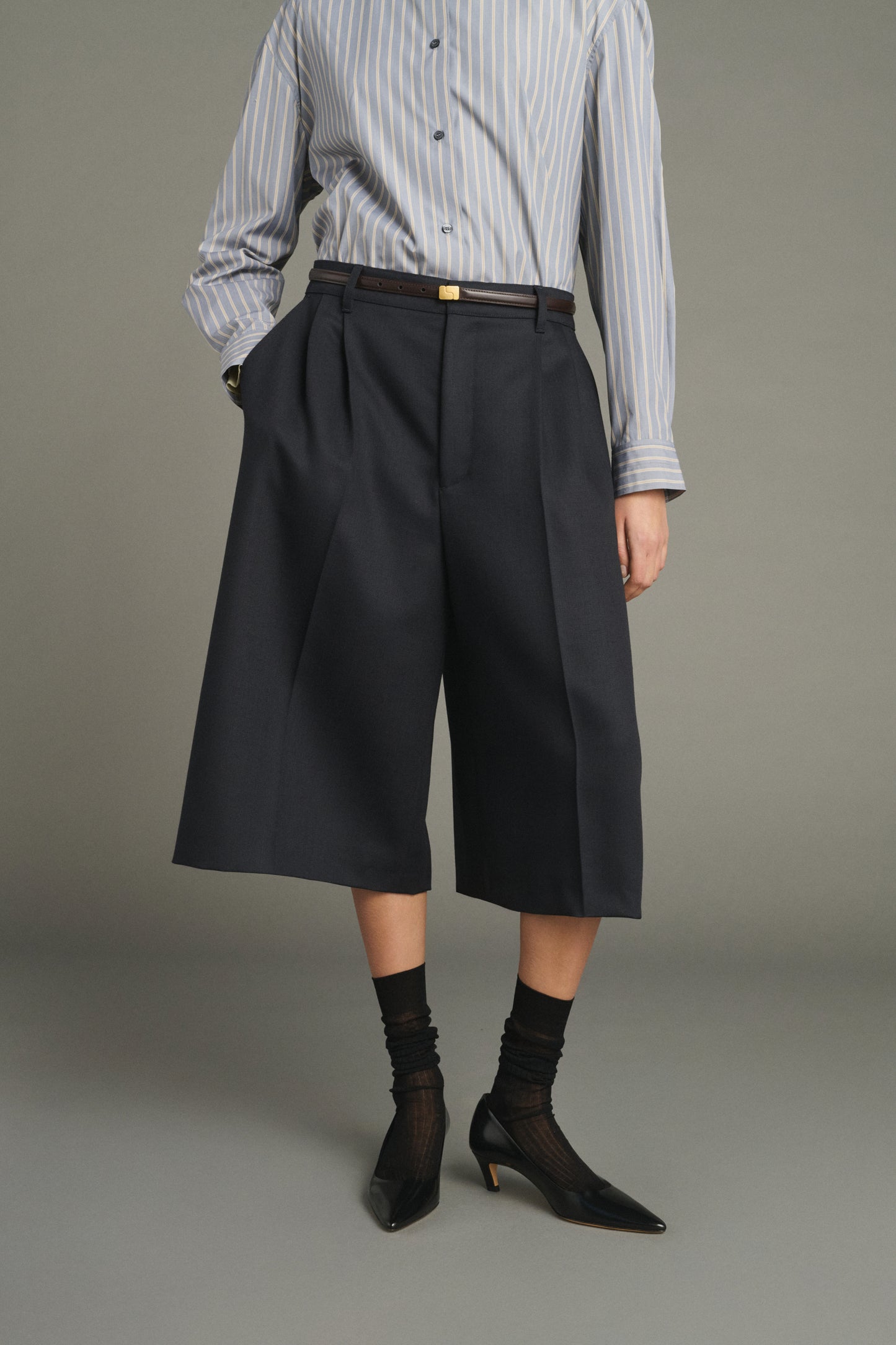 Bermuda Jude – Deep Navy – Wolle – Damen