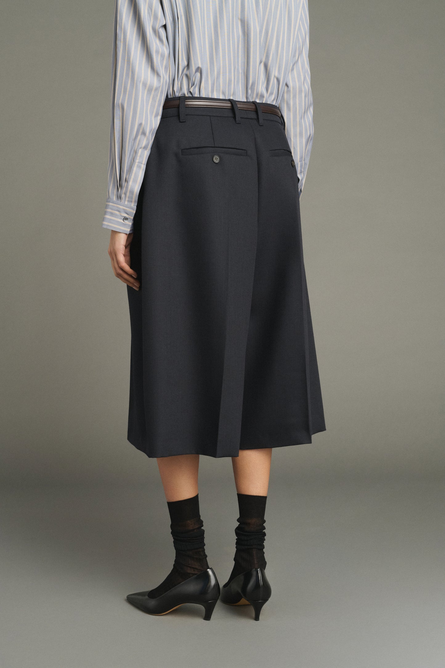 Bermuda Jude – Deep Navy – Wolle – Damen