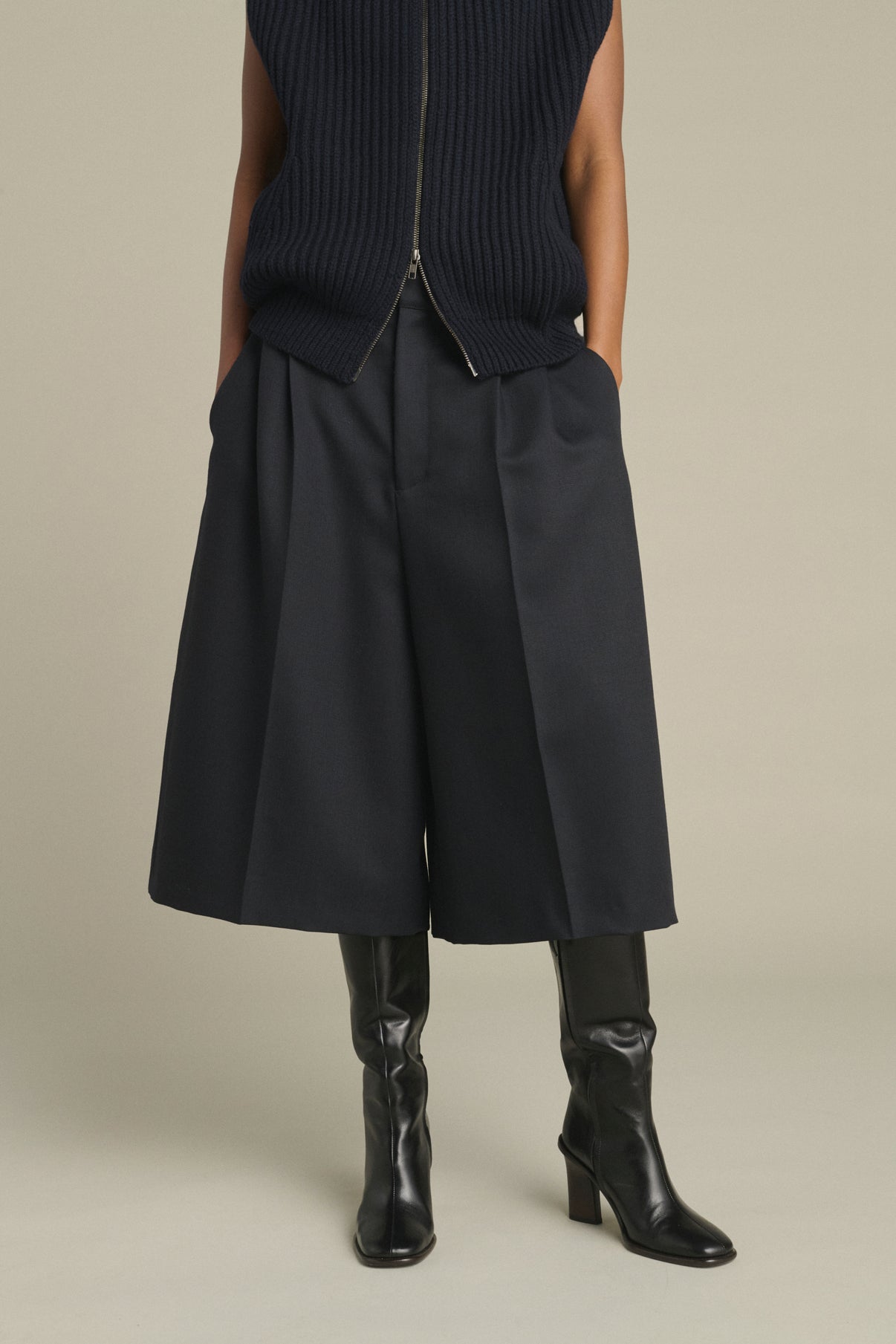 Bermuda Jude – Deep Navy – Wolle – Damen vue 2