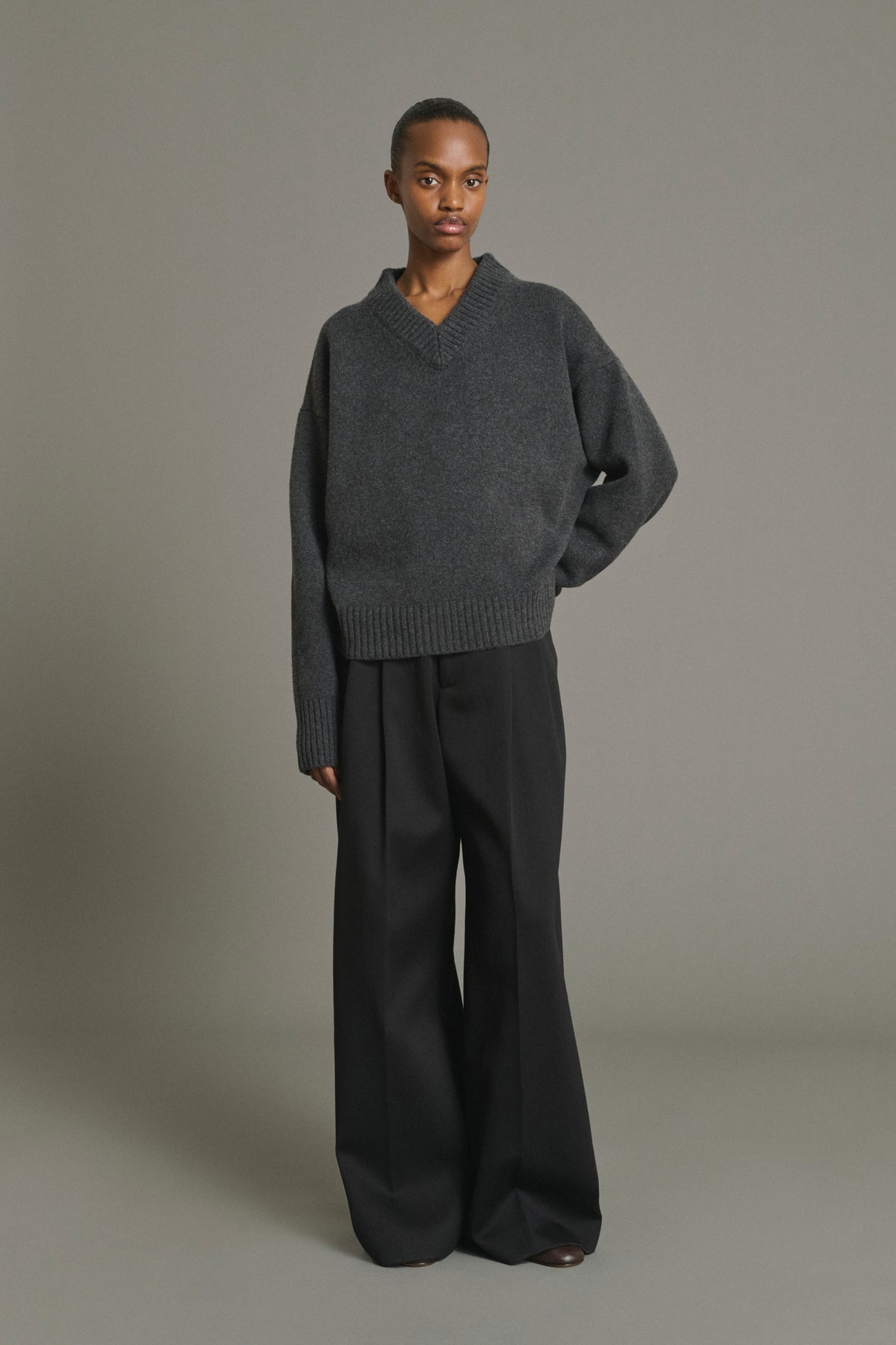 Pull Julie - Gris Anthracite - Laine Mérinos - Femme vue 1