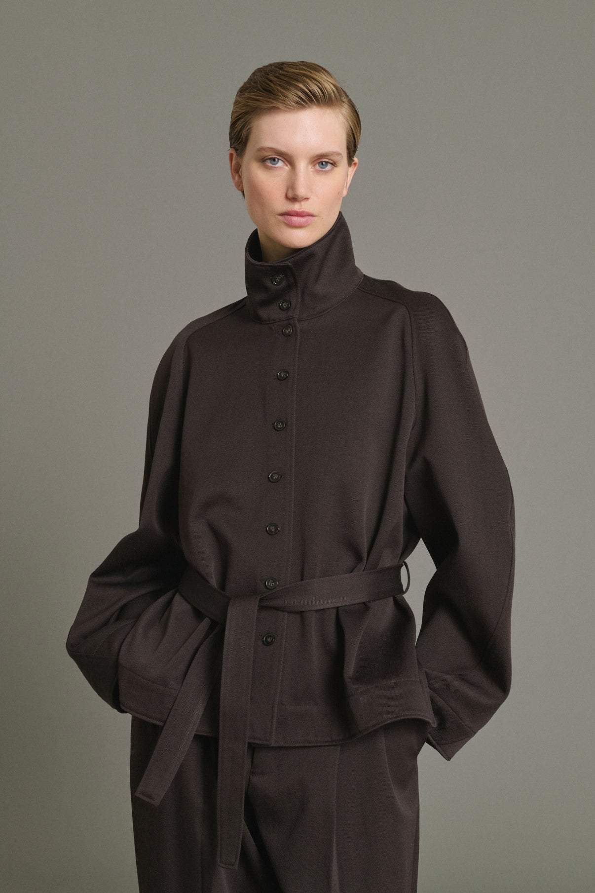 Jacke Geode – Ebenholz – Wolle – Damen vue 2